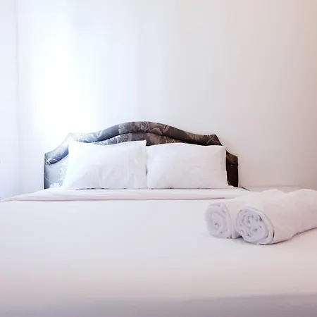 Cozy And Minimalist 2Br Apartment @ Signature Park Grande By Travelio